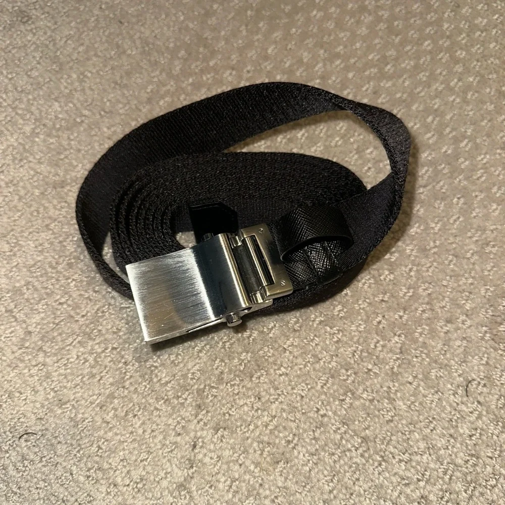 Prada Utility Belt - 100% Authentic - Picture 3 of 5